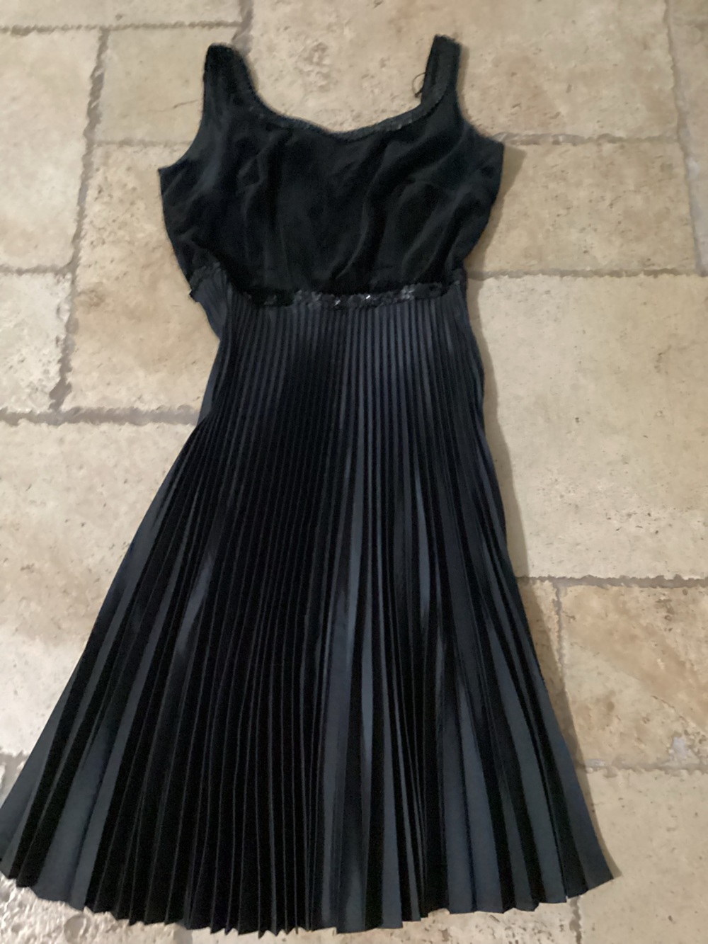 Carnegie of London cocktail Dress Size 18 Black